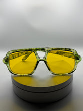 Load image into Gallery viewer, Cyrus (Yellow)
