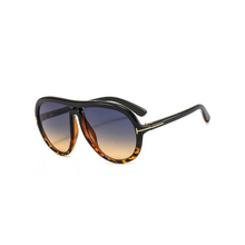 Load image into Gallery viewer, India (Grey/Coffee Gradient)
