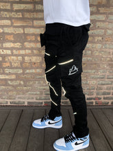 Load image into Gallery viewer, Runner-up Tech Cargos (Black)
