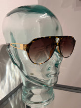 Load image into Gallery viewer, Bentley (Leopard)
